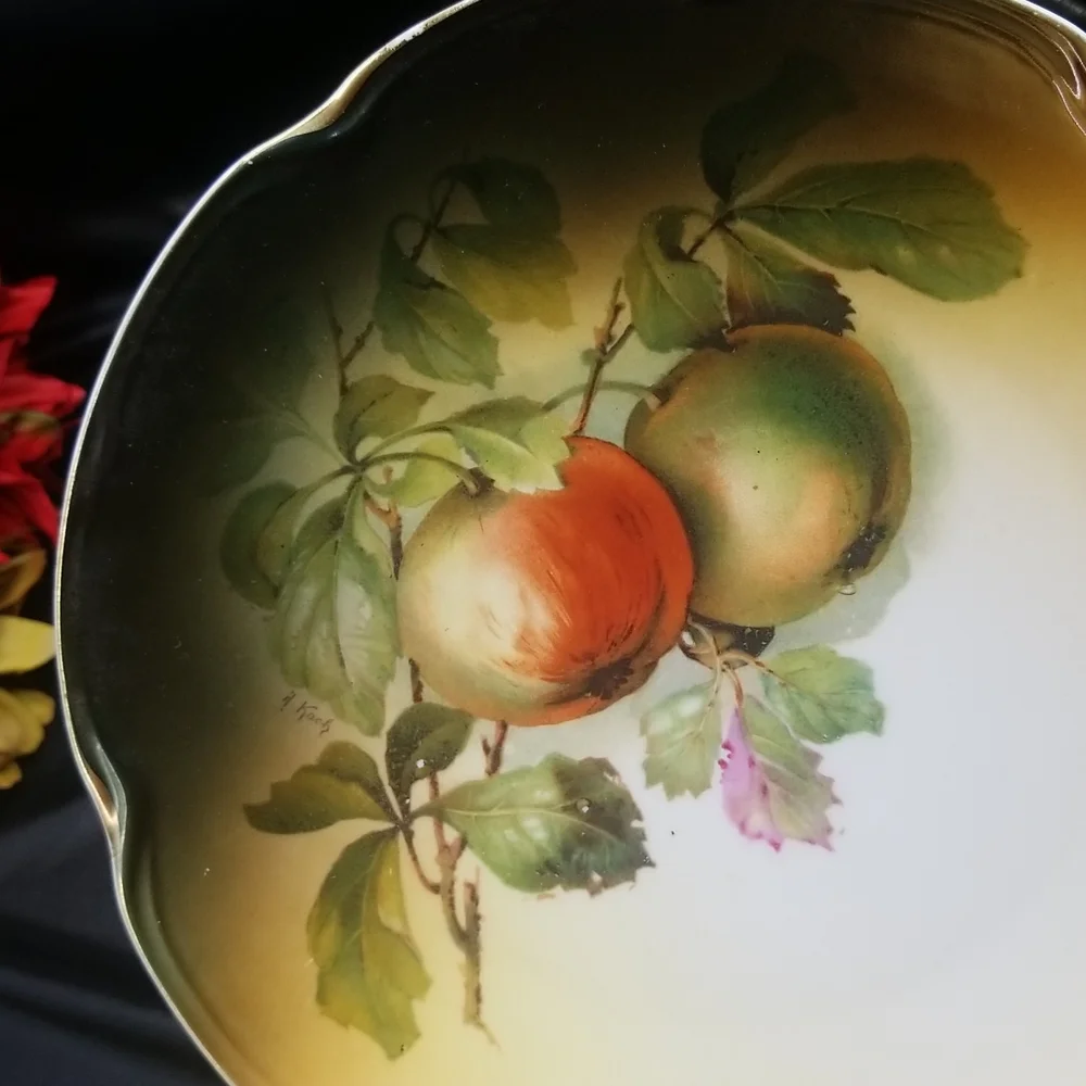 Antique J & C Louise Bavaria Apple Plate - Picture 6 of 14